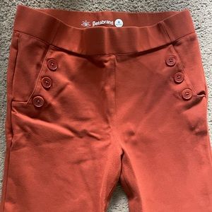Beautiful and oh so sassy copper orange Betabrand pants.